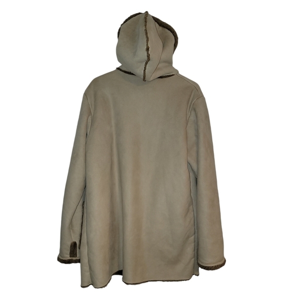 St. John's Bay size large tan heavy suede winter coat with button closure & hood - Picture 5 of 8